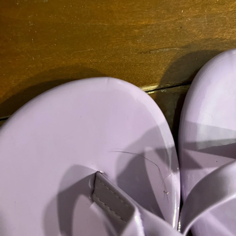 RUE 21 purple flip flops - Picture 4 of 9